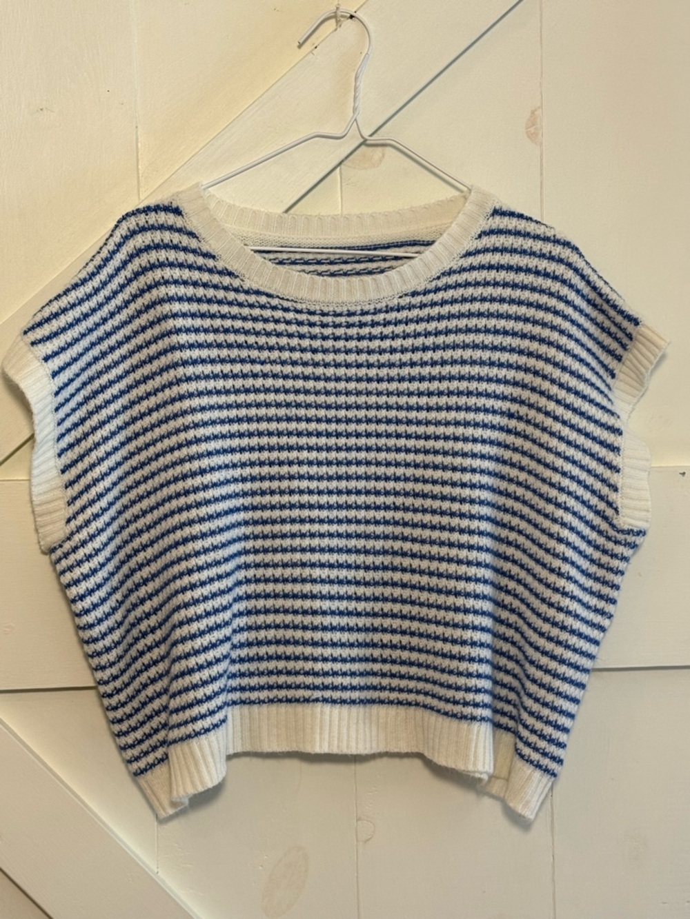 Knit Mix Blue White Striped Cropped Sweater Vest Large